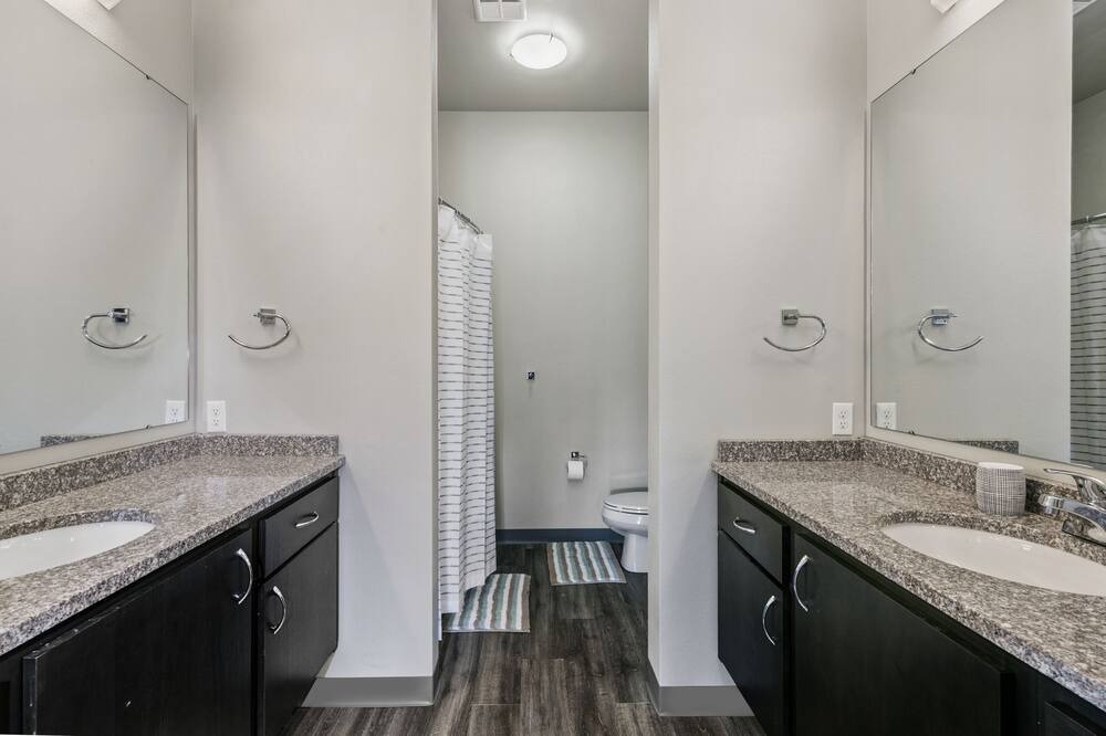 Photo of Bathroom in East End
