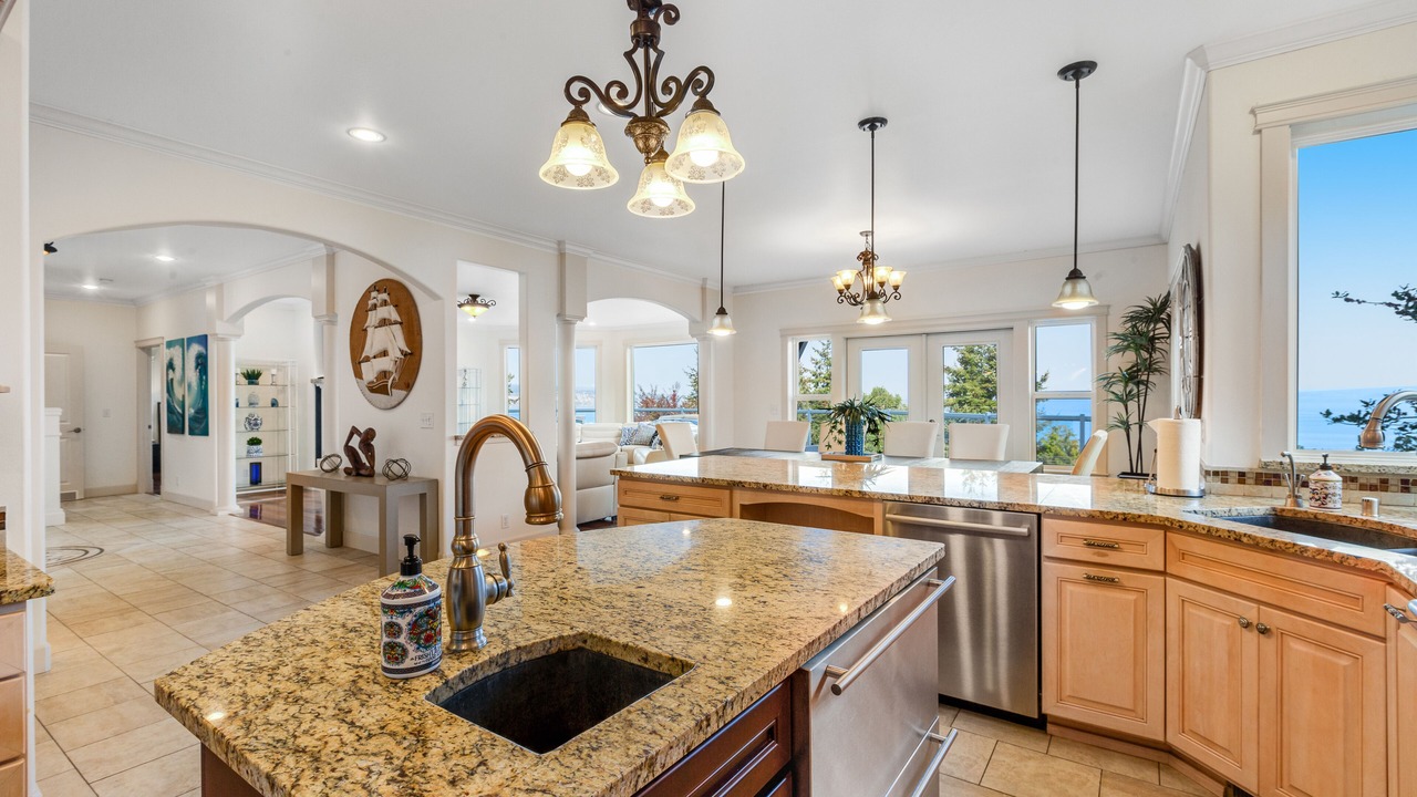 Photo of Kitchen in Coupeville