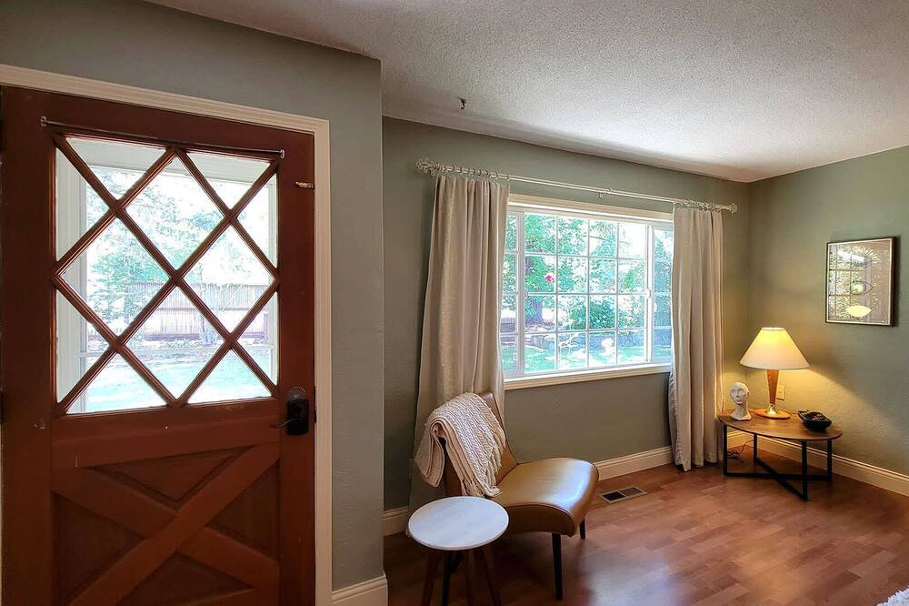 Photo of Others in Gold Hill