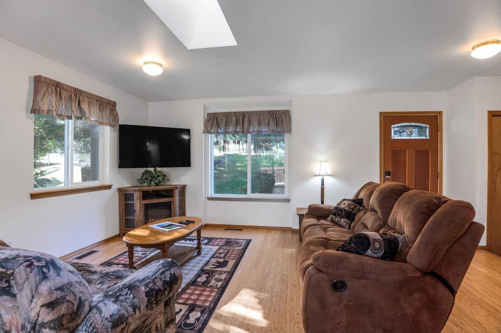 Photo of Livingroom in Sedro-Woolley