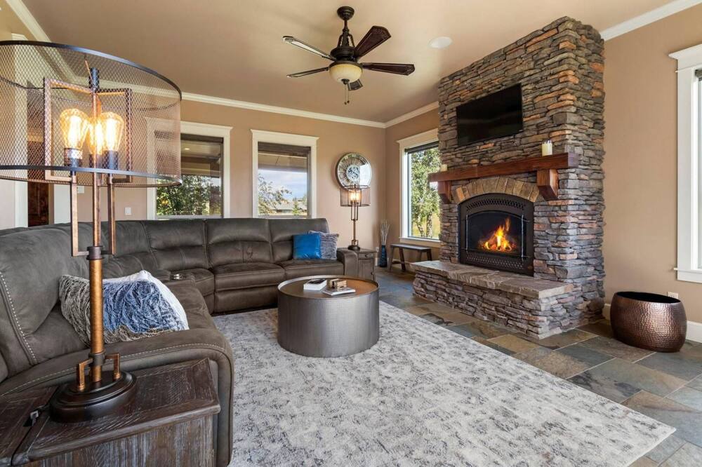 Photo of Bedroom in McCall