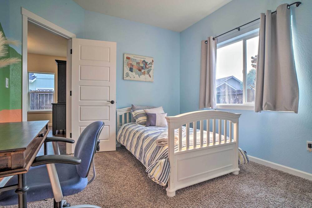 Photo of Bedroom in Grants Pass