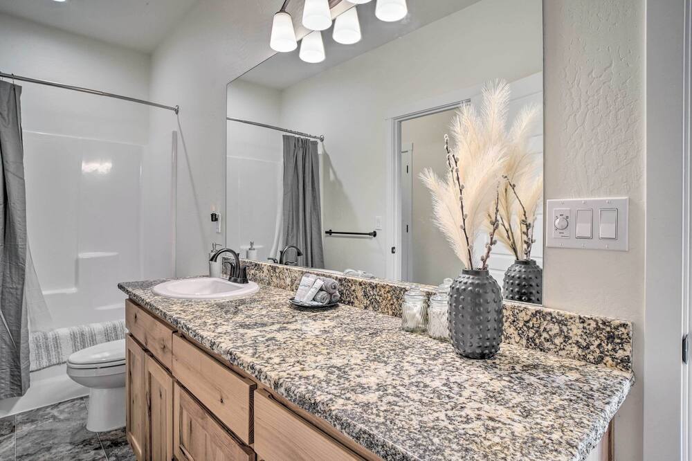 Photo of Bedroom in Grants Pass