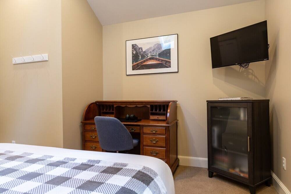 Photo of Bedroom in Warnick
