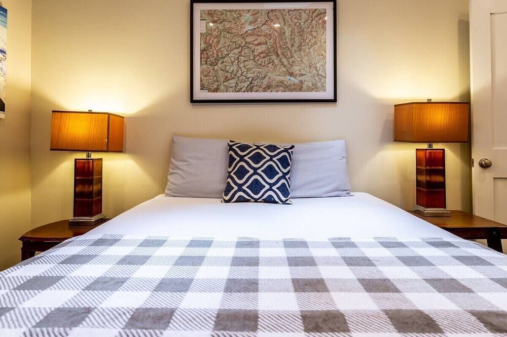 Photo of Bedroom in Warnick