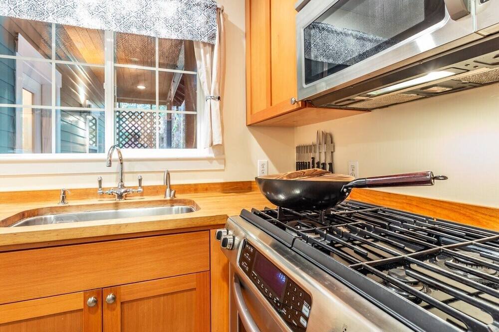 Photo of Kitchen in Warnick