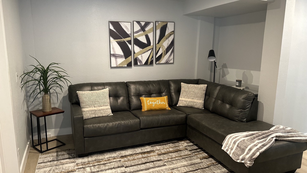 Photo of Livingroom in University Place