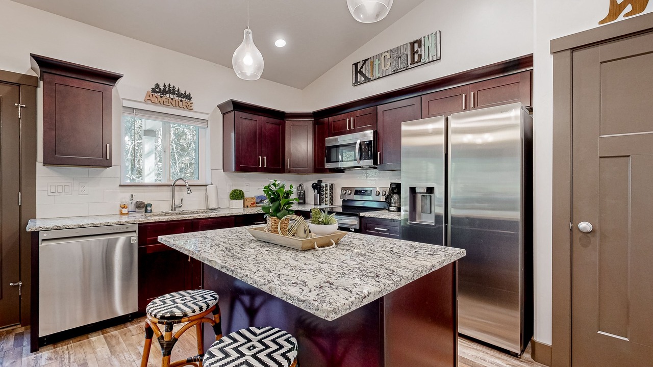 Photo of Kitchen in Fir Grove Estates