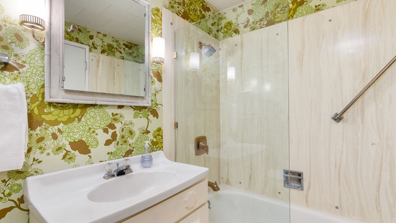 Photo of Bathroom in Coupeville