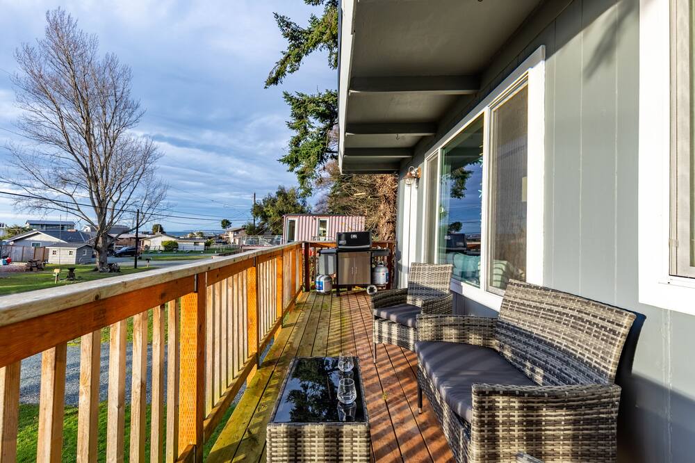 Photo of Patio Balcony in Lagoon Point