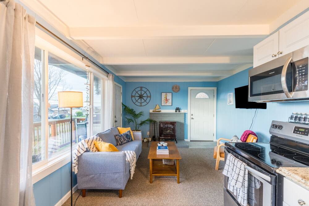 Photo of Bedroom in Lagoon Point