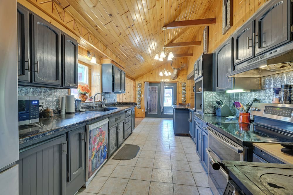 Photo of Kitchen in Chiloquin