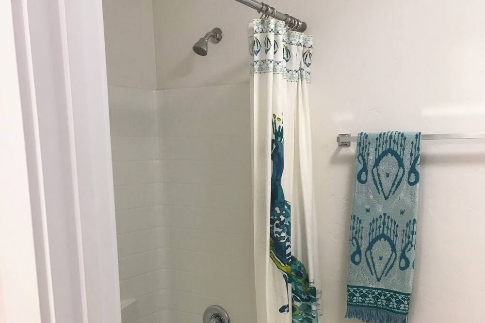 Photo of Bathroom in Eagle