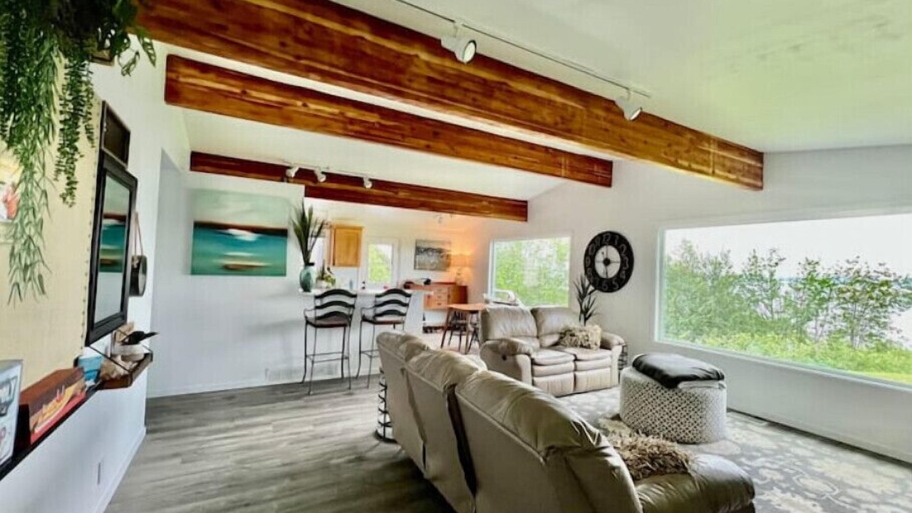 Photo of Livingroom in Clinton