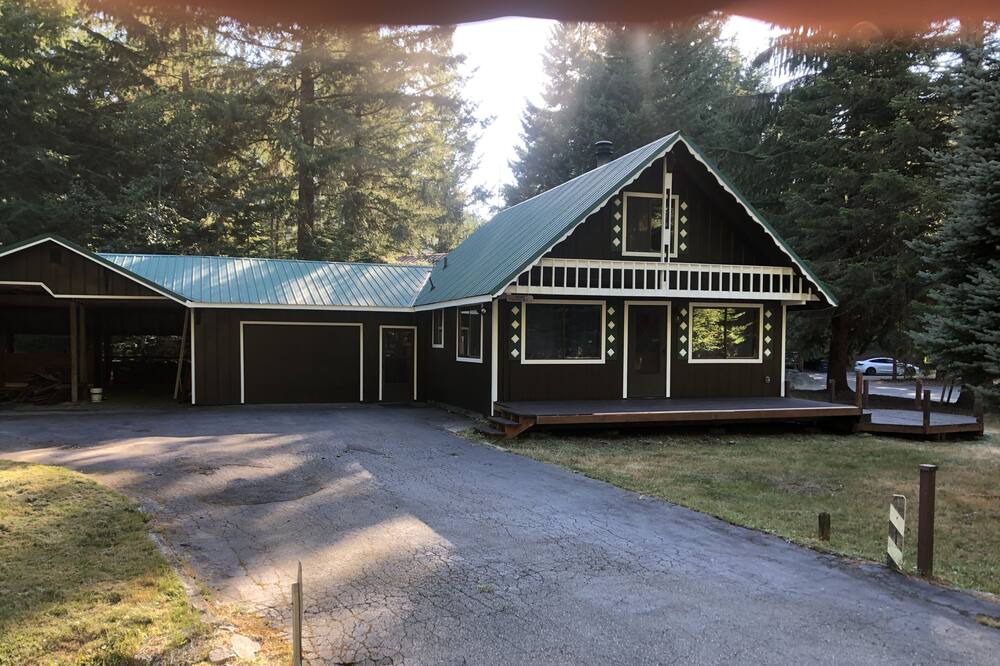 Photo of Outdoor in Enumclaw