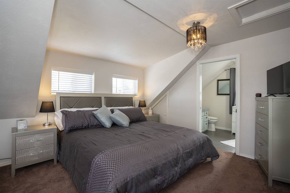 Photo of Bedroom in Old Town