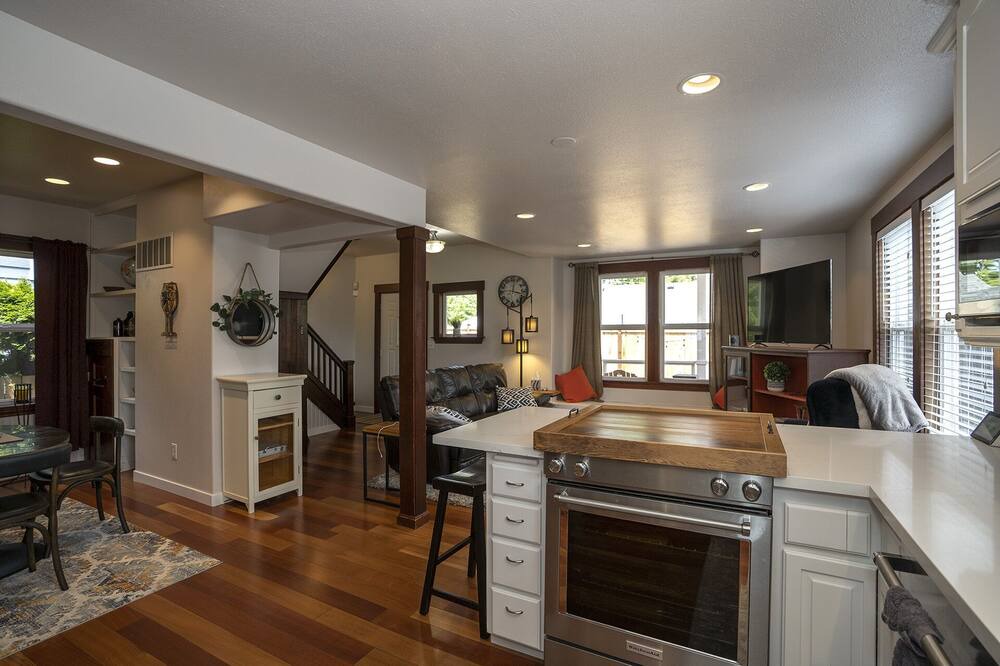 Photo of Kitchen in Old Town