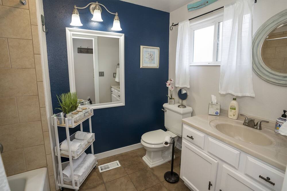 Photo of Bathroom in Old Town