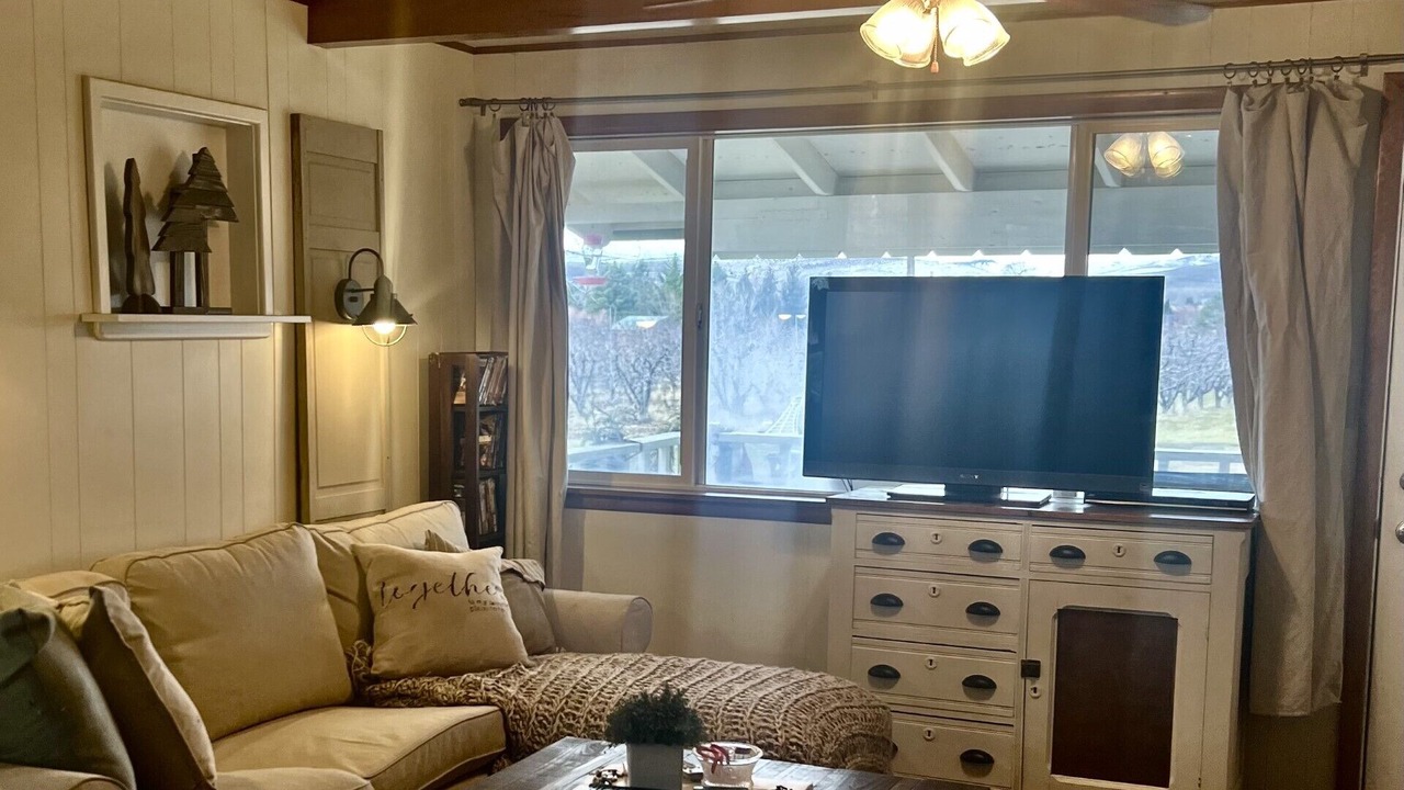 Photo of Livingroom in Yakima County
