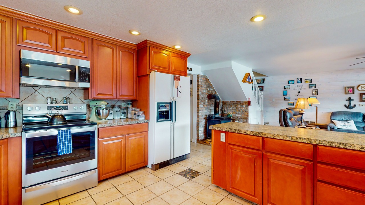 Photo of Kitchen in Belfair