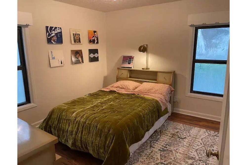 Photo of Bedroom in Filer
