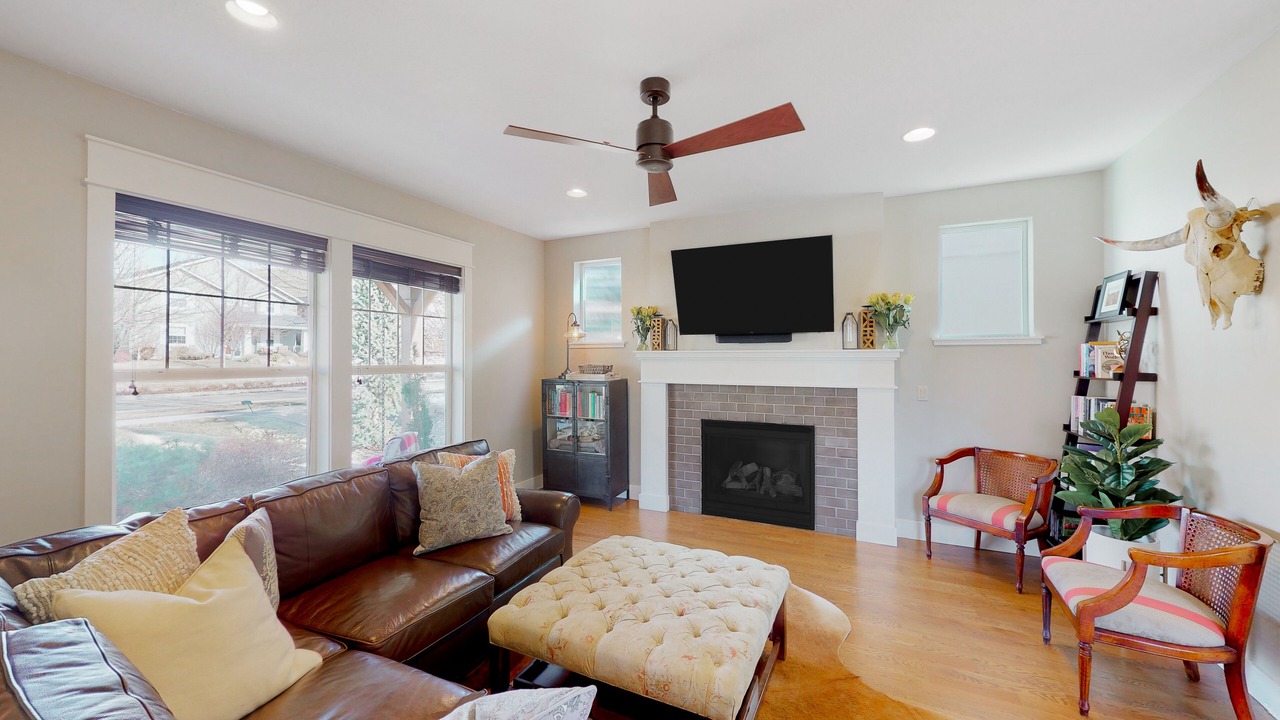 Photo of Livingroom in Harris Ranch