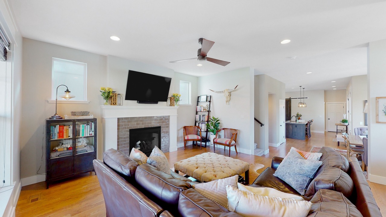 Photo of Livingroom in Harris Ranch