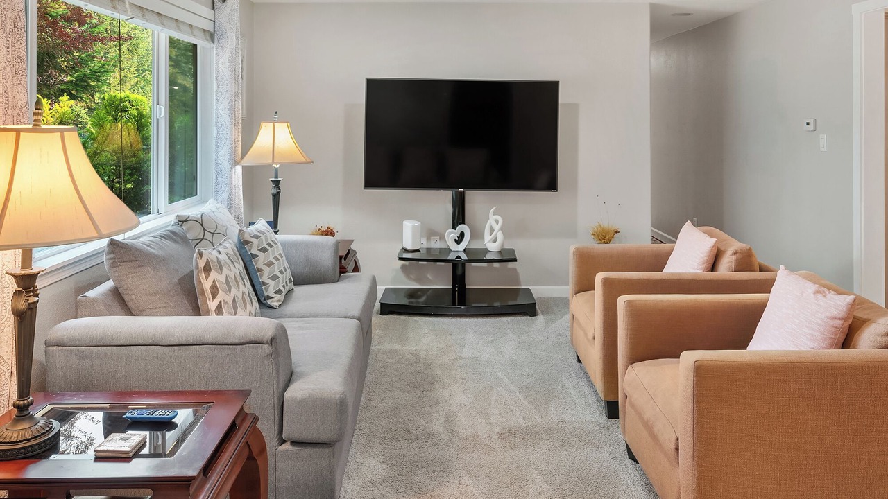 Photo of Livingroom in Bonney Lake