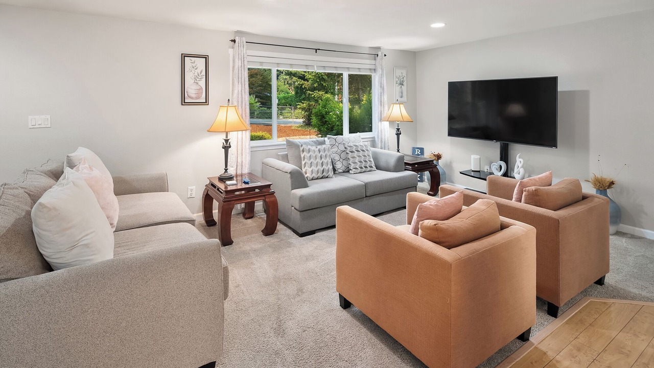 Photo of Livingroom in Bonney Lake