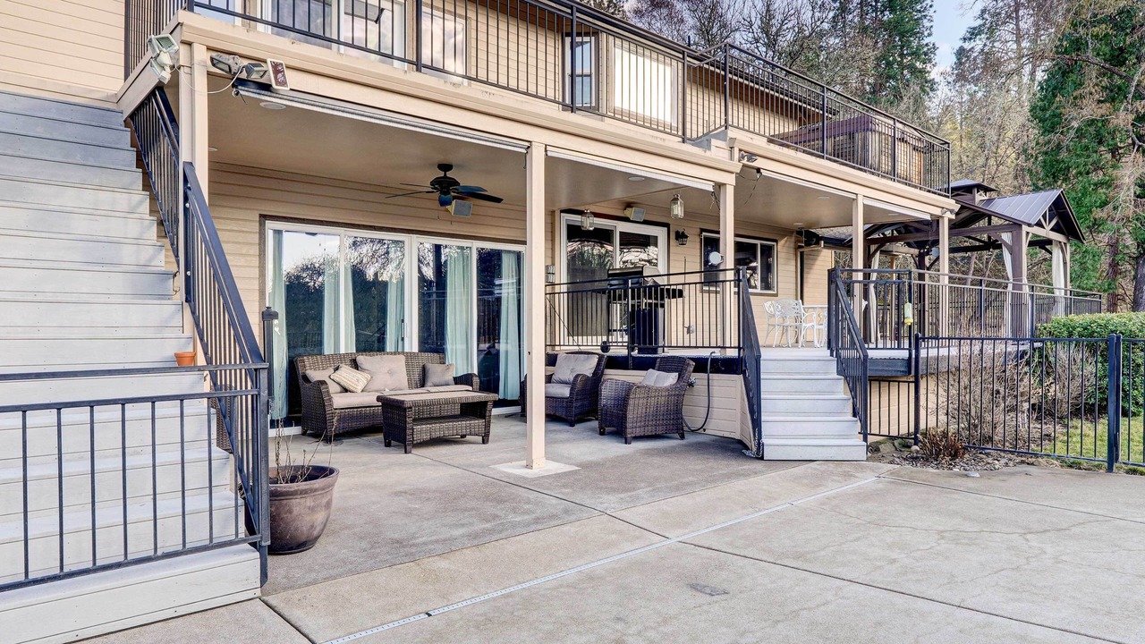 Photo of Outdoor in Medford