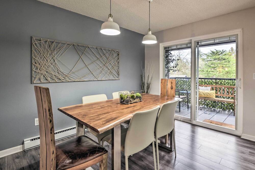 Photo of Patio Balcony in SeaTac