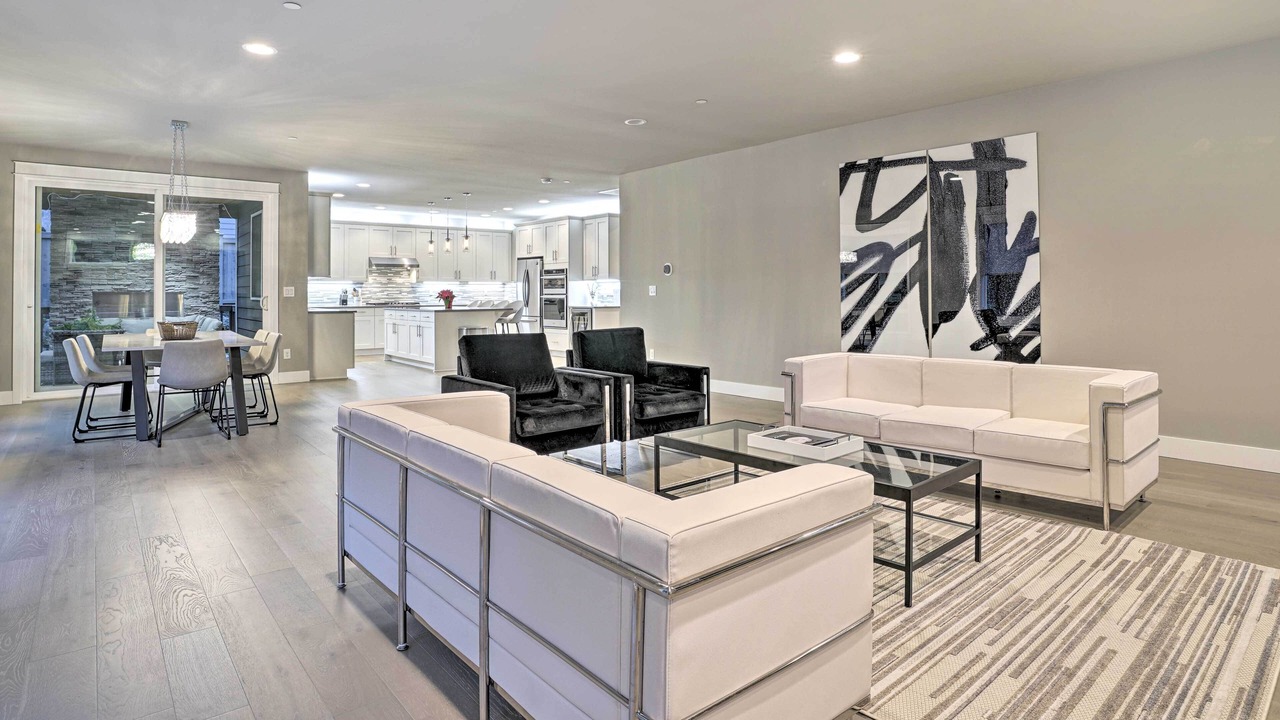 Photo of Livingroom in West Lake Stevens