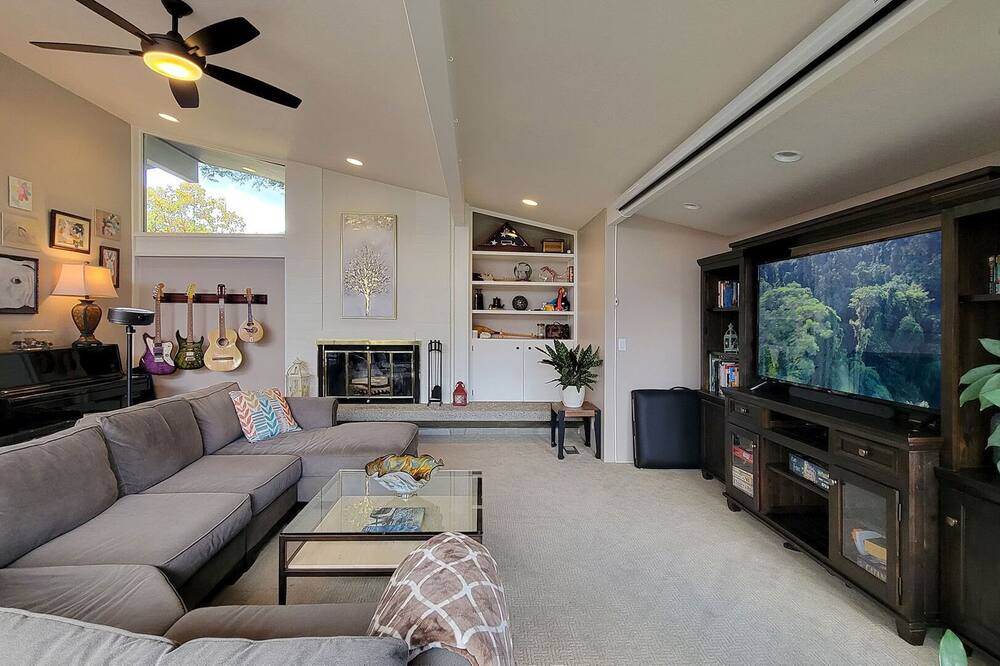 Photo of Bedroom in Grants Pass