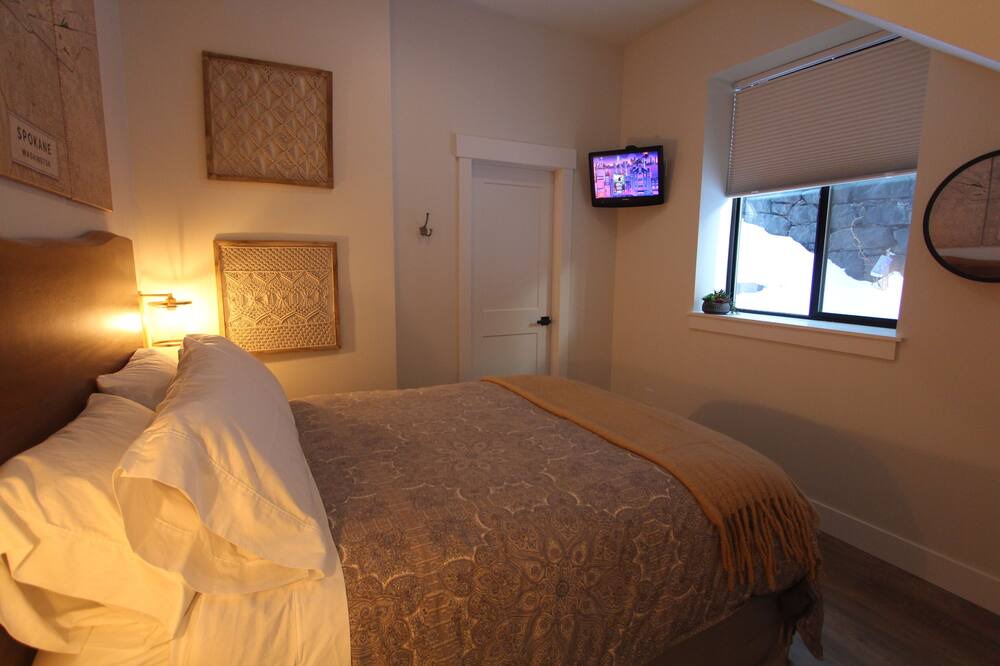 Photo of Bedroom in Manito