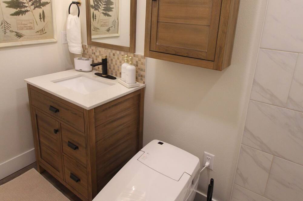 Photo of Bathroom in Manito