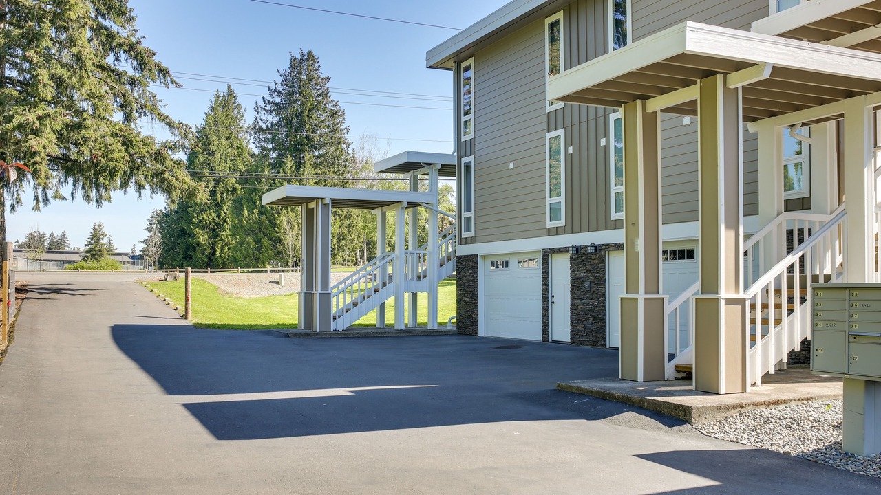 Photo of Outdoor in Edgewood