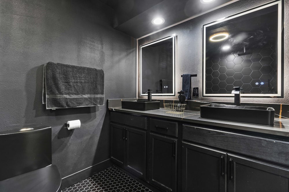 Photo of Bathroom in Waller