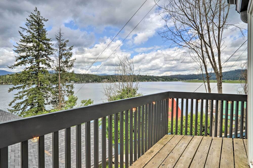 Photo of Patio Balcony in Newman Lake
