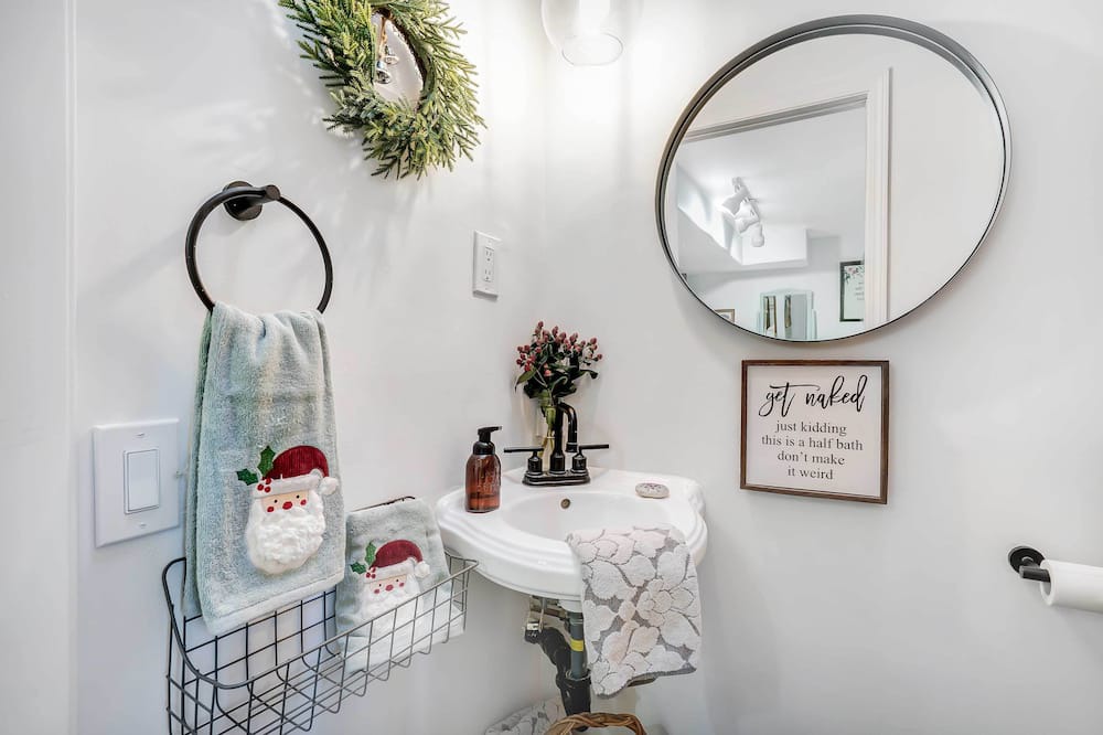 Photo of Bathroom in Newman Lake