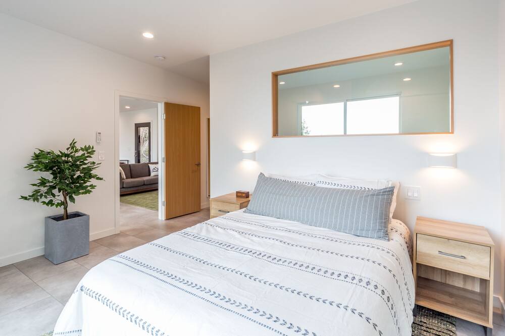 Photo of Bedroom in Marrowstone