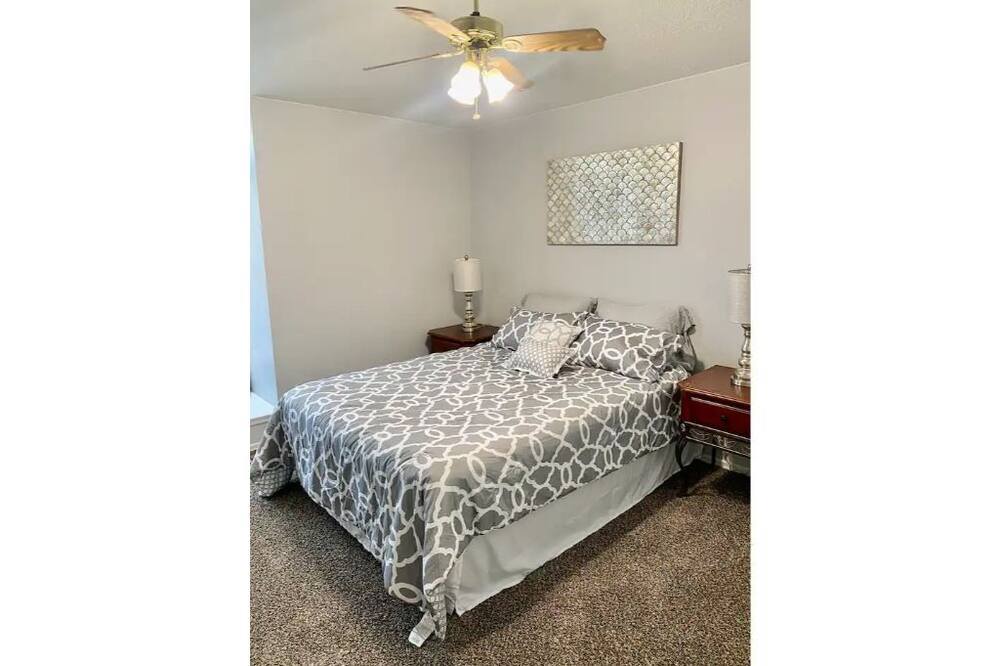 Photo of Bedroom in West Valley