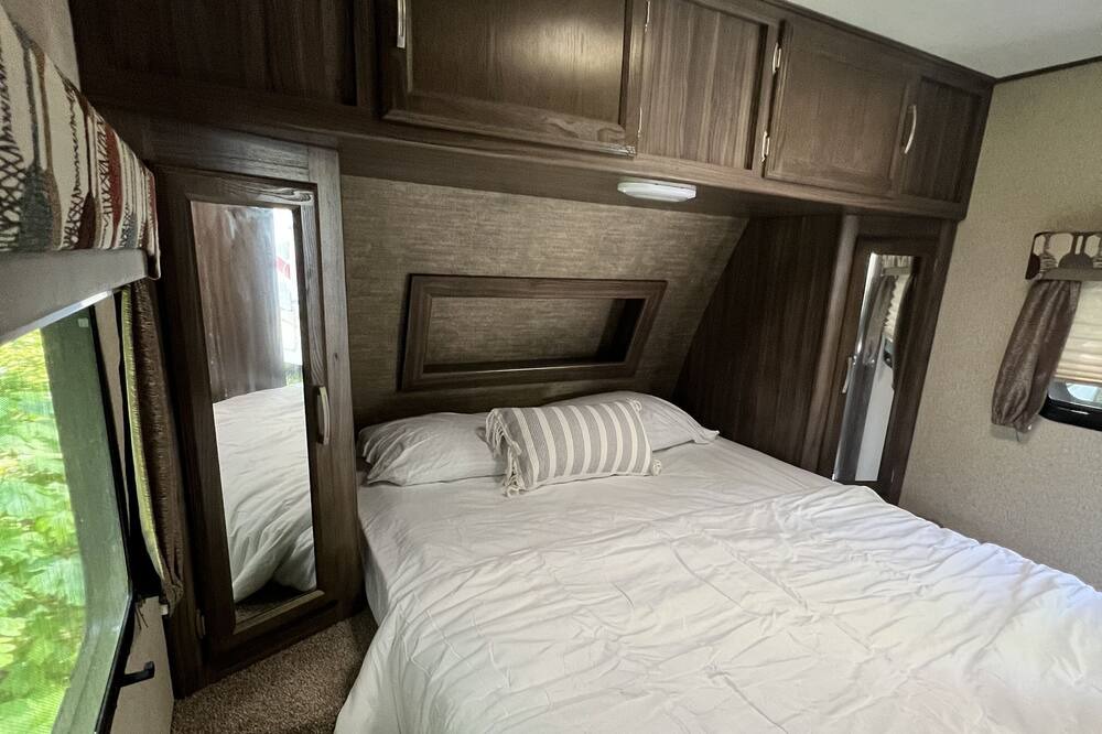 Photo of Bedroom in Snohomish