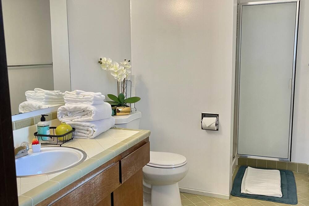 Photo of Bathroom in Lake Forest Park