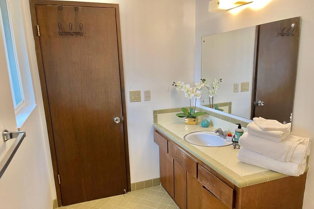 Photo of Bathroom in Lake Forest Park