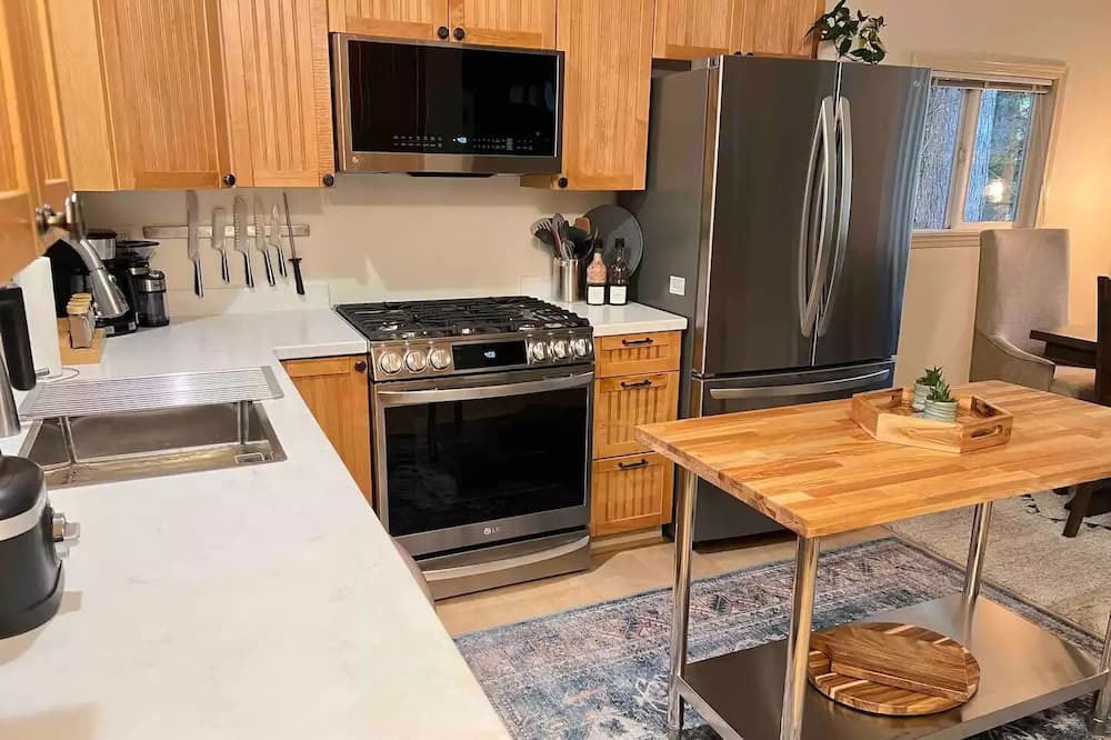 Photo of Kitchen in Enumclaw
