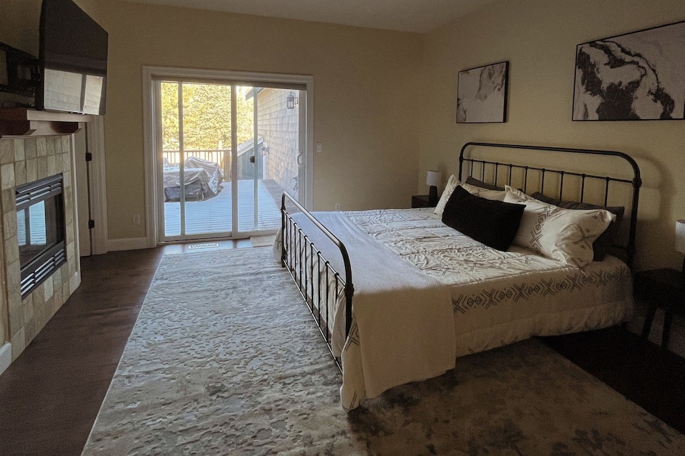 Photo of Bedroom in Westbrook Meadows