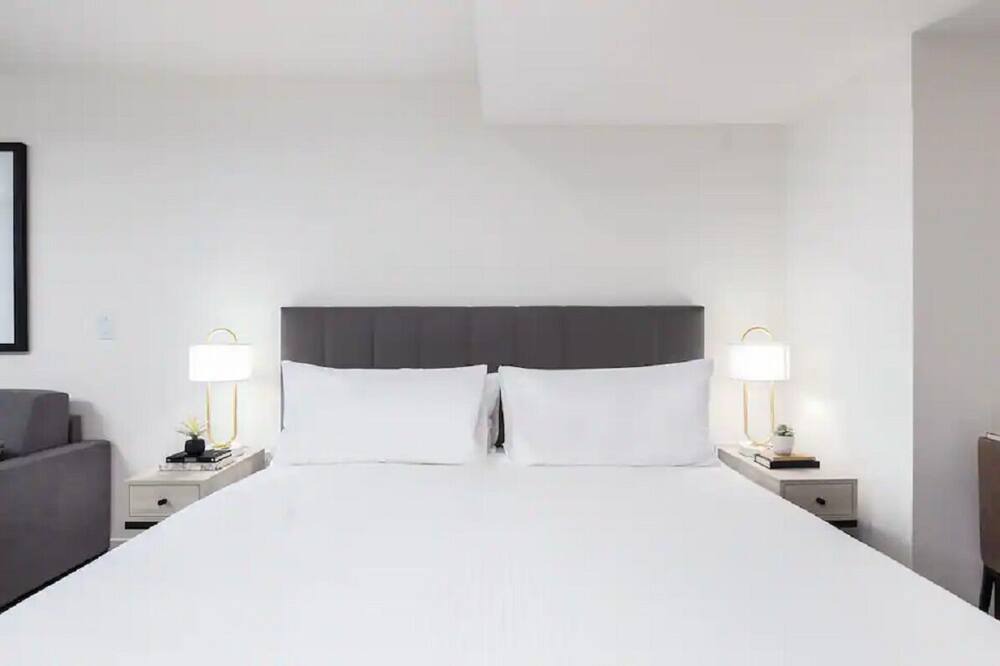 Photo of Bedroom in South Lake Union