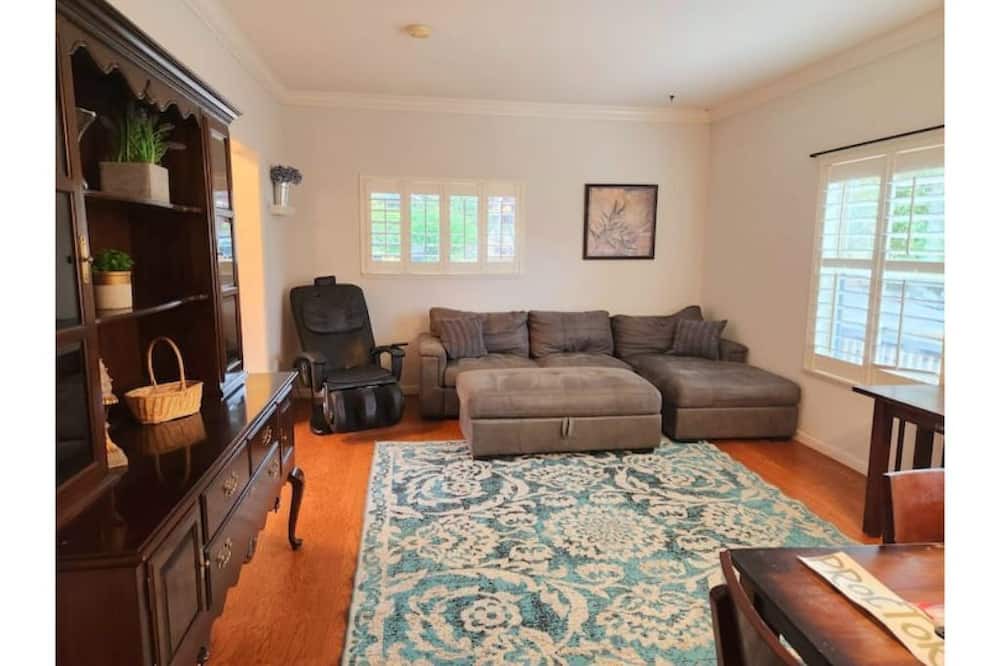 Photo of Bedroom in North End