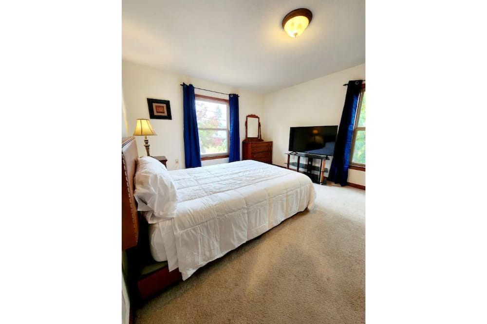 Photo of Bedroom in North End