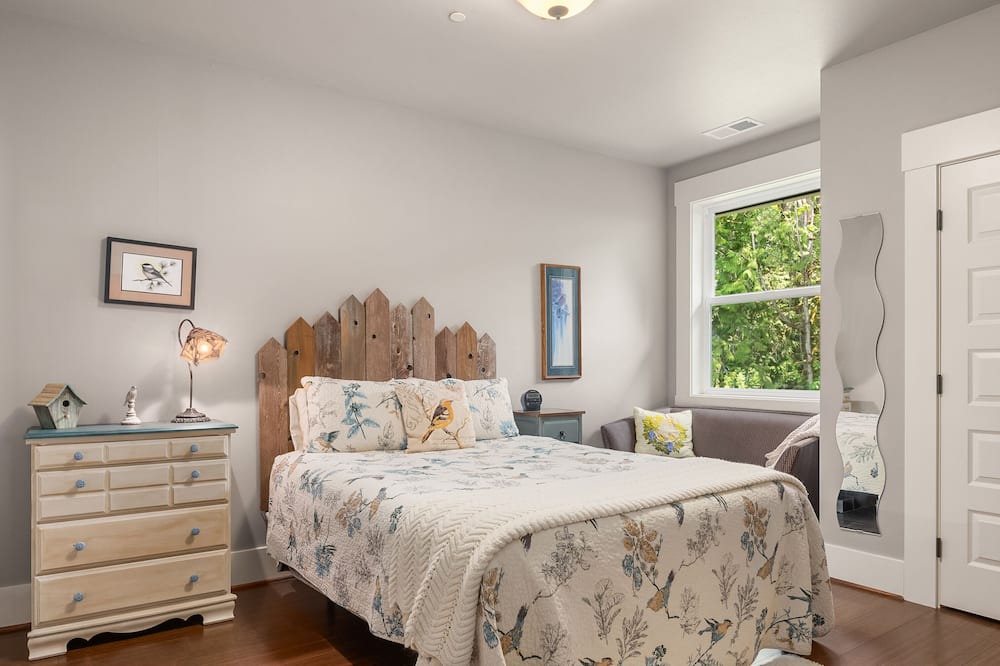 Photo of Bedroom in Prairie Ridge